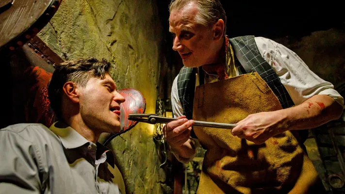 Hamburgdungeon Folter Min