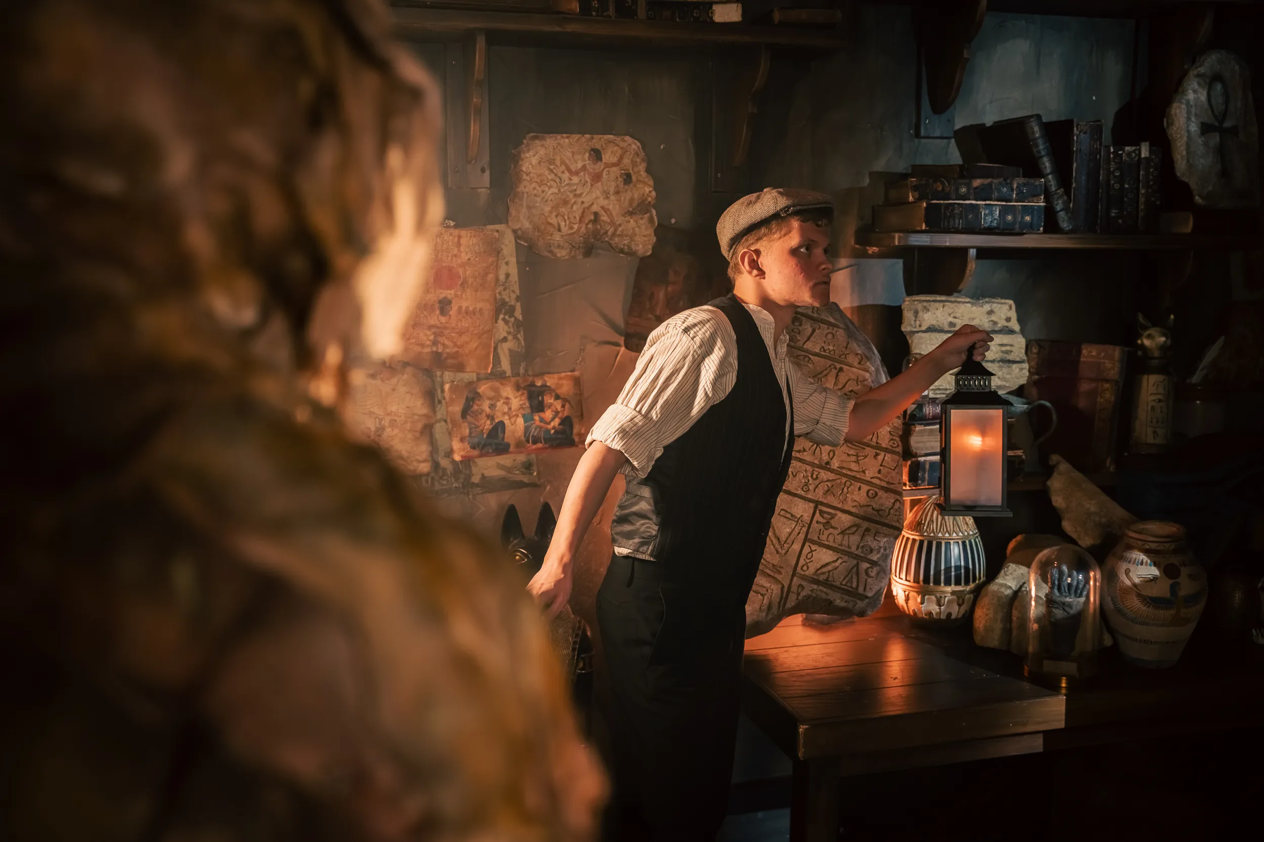 2MB LONDON DUNGEONS MUMMY 25
