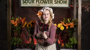 Sour Flower Show | The London Dungeon